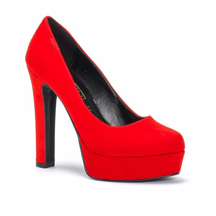 scarpa con tacco rossa